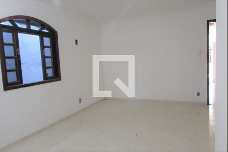 Casa para alugar com 160m², 2 quartos e 4 vagasSuíte