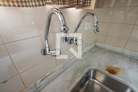 Casa à venda com 251m², 2 quartos e 6 vagasCozinha