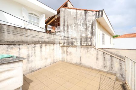 Casa à venda com 88m², 2 quartos e 2 vagas Casa à venda com 88m², 2 quartos e 2 vagasTerraço