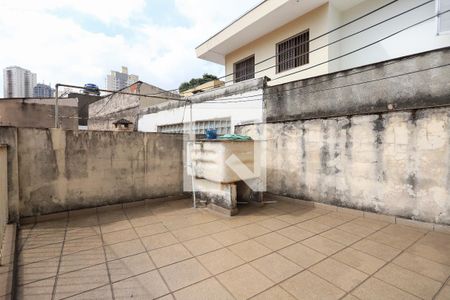 Casa à venda com 88m², 2 quartos e 2 vagas Casa à venda com 88m², 2 quartos e 2 vagasTerraço