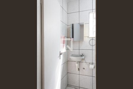 Banheiro de casa para alugar com 2 quartos, 60m² em Campo Grande, Rio de Janeiro