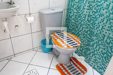 Banheiro de casa para alugar com 2 quartos, 60m² em Campo Grande, Rio de Janeiro