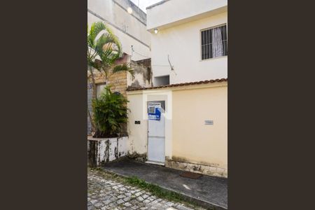 Casa para alugar com 60m², 2 quartos e sem vaga Casa para alugar com 60m², 2 quartos e sem vagaFachada