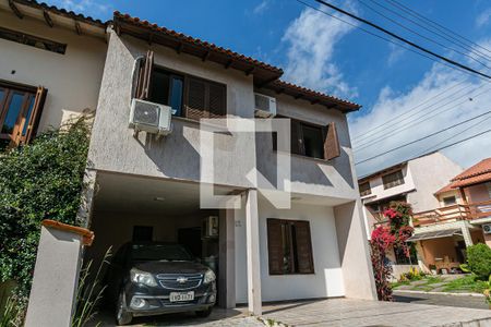 Casa à venda com 193m², 4 quartos e 1 vagaFachada