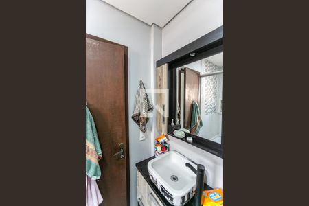 Casa à venda com 193m², 4 quartos e 1 vagaBanheiro do Quarto 2