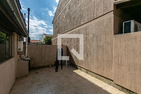 Casa à venda com 193m², 4 quartos e 1 vagaÁrea de Serviço