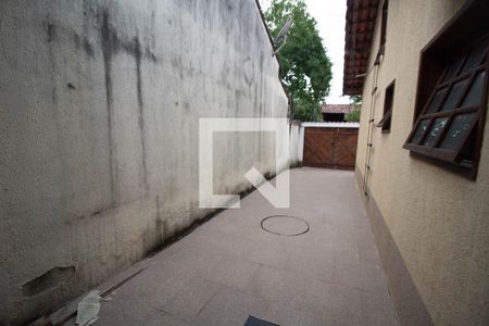 Casa de condomínio para alugar com 72m², 2 quartos e 2 vagasQuintal