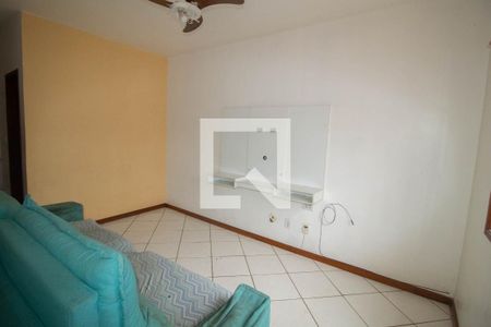 Sala de casa de condomínio para alugar com 2 quartos, 72m² em Vila Maria Helena, Duque de Caxias
