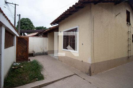Casa de condomínio para alugar com 72m², 2 quartos e 2 vagasFachada