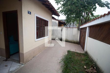 Casa de condomínio para alugar com 72m², 2 quartos e 2 vagasQuintal
