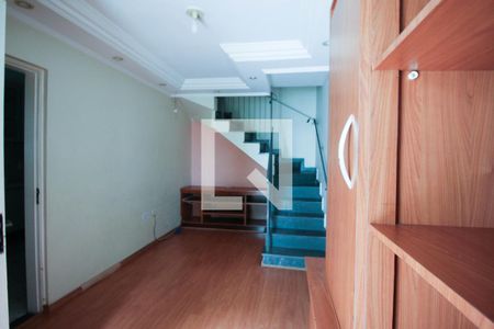 Sala de casa de condomínio para alugar com 2 quartos, 60m² em Vila Alpina, São Paulo