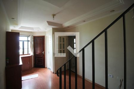 Sala de casa de condomínio para alugar com 2 quartos, 60m² em Vila Alpina, São Paulo