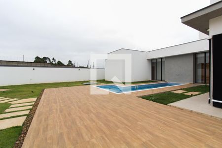 Casa de condomínio para alugar com 260m², 3 quartos e 4 vagas Casa de condomínio para alugar com 260m², 3 quartos e 4 vagasPiscina