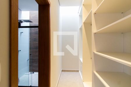 Casa de condomínio para alugar com 260m², 3 quartos e 4 vagas Casa de condomínio para alugar com 260m², 3 quartos e 4 vagasCloset