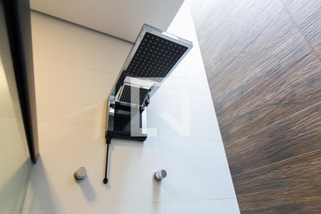 Casa de condomínio para alugar com 260m², 3 quartos e 4 vagas Casa de condomínio para alugar com 260m², 3 quartos e 4 vagasBanheiro suíte 2