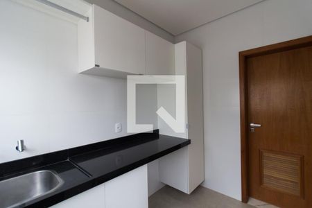 Casa de condomínio para alugar com 260m², 3 quartos e 4 vagas Casa de condomínio para alugar com 260m², 3 quartos e 4 vagasÁrea de serviço