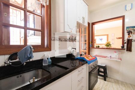 Casa de condomínio à venda com 178m², 3 quartos e 1 vaga Casa de condomínio à venda com 178m², 3 quartos e 1 vagaCozinha e Área de Serviço