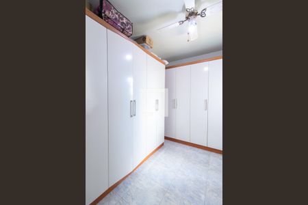 Casa de condomínio à venda com 178m², 3 quartos e 1 vaga Casa de condomínio à venda com 178m², 3 quartos e 1 vagaQuarto 3 - Suíte