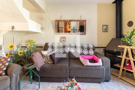 Sala de casa à venda com 3 quartos, 178m² em Ipanema, Porto Alegre
