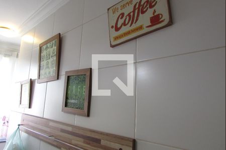 Apartamento para alugar com 50m², 2 quartos e 1 vagaDetalhe cozinha - Quadros