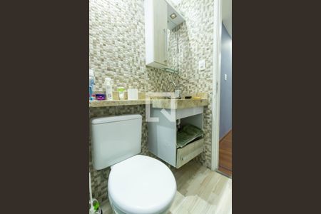 Apartamento à venda com 52m², 2 quartos e 1 vaga Apartamento à venda com 52m², 2 quartos e 1 vagaBanheiro