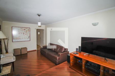 Sala de casa à venda com 3 quartos, 205m² em Vila Prudente, São Paulo