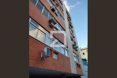 Apartamento para alugar com 64m², 2 quartos e 1 vaga Apartamento para alugar com 64m², 2 quartos e 1 vagaFachada interna