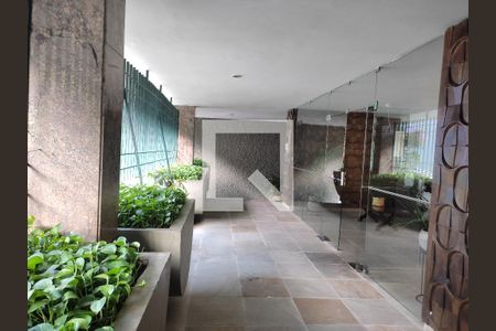 Apartamento para alugar com 64m², 2 quartos e 1 vaga Apartamento para alugar com 64m², 2 quartos e 1 vagaPortaria