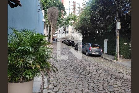 Apartamento para alugar com 64m², 2 quartos e 1 vaga Apartamento para alugar com 64m², 2 quartos e 1 vagaVista da Rua