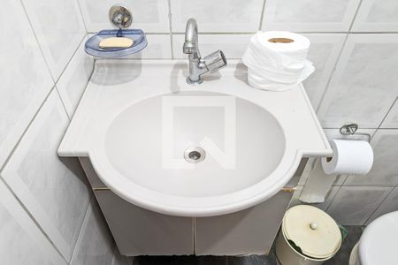 Casa à venda com 420m², 4 quartos e 4 vagasBanheiro de serviço