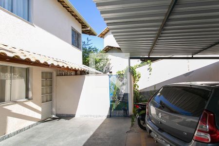 Casa de condomínio à venda com 114m², 2 quartos e 1 vaga Casa de condomínio à venda com 114m², 2 quartos e 1 vagaGaragem