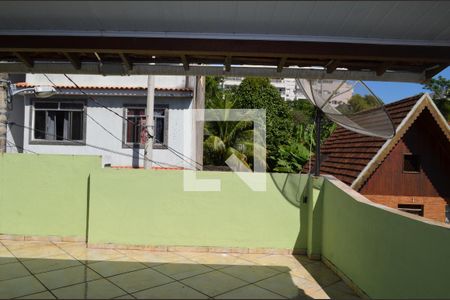 Casa para alugar com 45m², 1 quarto e sem vaga