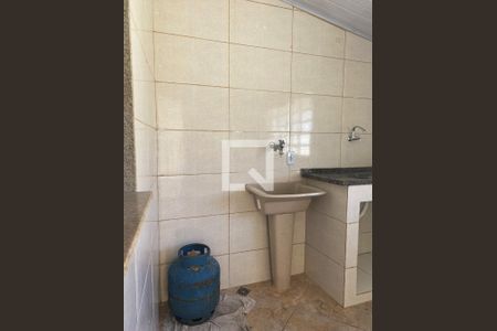 Casa para alugar com 45m², 1 quarto e sem vaga