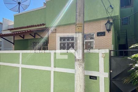 Casa para alugar com 45m², 1 quarto e sem vaga