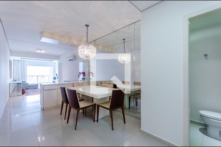 Sala de apartamento para alugar com 3 quartos, 140m² em Gonzaga, Santos