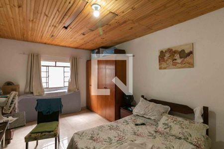 Casa à venda com 1000m², 4 quartos e sem vagaQuarto / casa 2