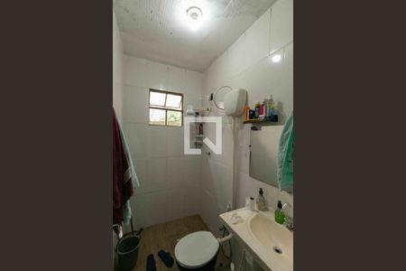 Casa à venda com 1000m², 4 quartos e sem vagaBanheiro casa 2