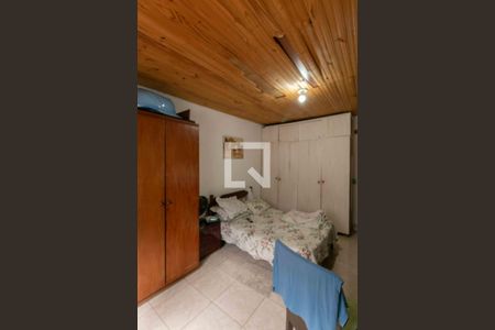 Casa à venda com 1000m², 4 quartos e sem vagaQuarto / casa 2