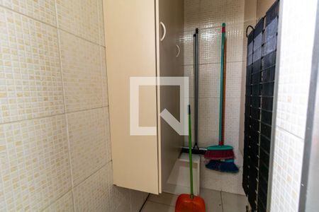 Apartamento à venda com 72m², 2 quartos e sem vagaÁrea de Serviço