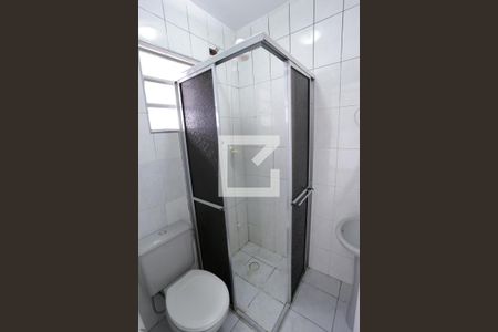 Banheiro de apartamento para alugar com 1 quarto, 39m² em Conjunto Habitacional Padre José de Anchieta, São Paulo
