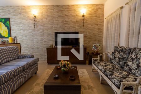 Sala de casa à venda com 2 quartos, 200m² em Vila Indiana, São Paulo