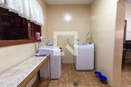 Casa à venda com 200m², 2 quartos e 2 vagasÁrea de Serviço