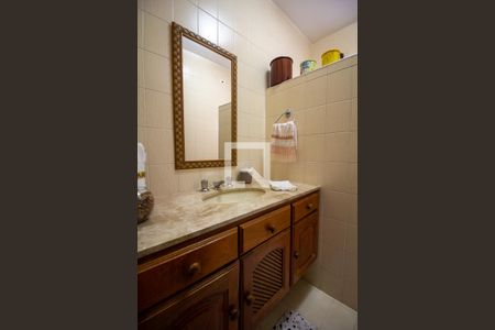 Lavabo de casa à venda com 2 quartos, 200m² em Vila Indiana, São Paulo