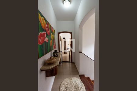 Casa à venda com 200m², 2 quartos e 2 vagasHall Quartos