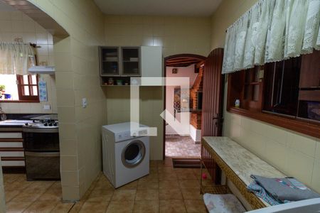 Casa à venda com 200m², 2 quartos e 2 vagasÁrea de Serviço