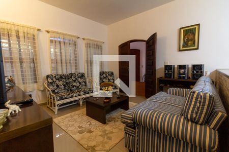 Sala de casa à venda com 2 quartos, 200m² em Vila Indiana, São Paulo