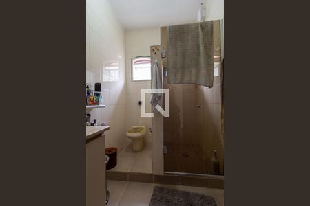 Casa à venda com 200m², 2 quartos e 2 vagasBanheiro Suíte 2