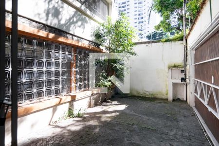 Casa para alugar com 300m², 3 quartos e 2 vagas Casa para alugar com 300m², 3 quartos e 2 vagasGaragem