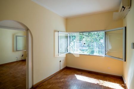 Casa para alugar com 300m², 3 quartos e 2 vagas Casa para alugar com 300m², 3 quartos e 2 vagasQuarto 3 - Suíte