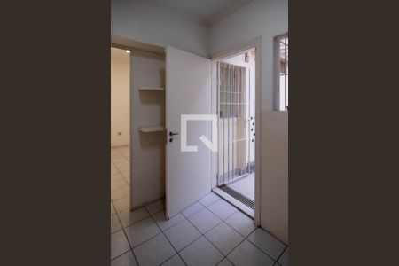 Casa para alugar com 300m², 3 quartos e 2 vagas Casa para alugar com 300m², 3 quartos e 2 vagasCozinha